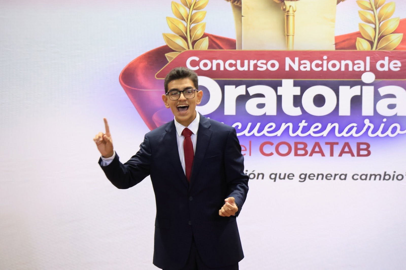 Logra Estudiante del COBAEM tercer lugar nacional en Concurso de Oratoria en Tabasco